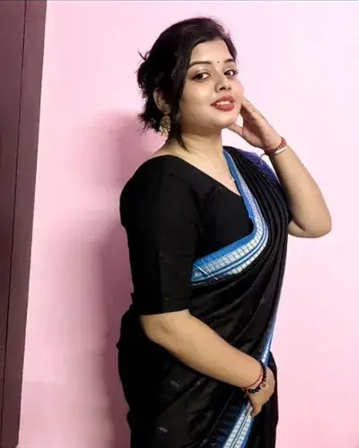 Call Girl in Amboli